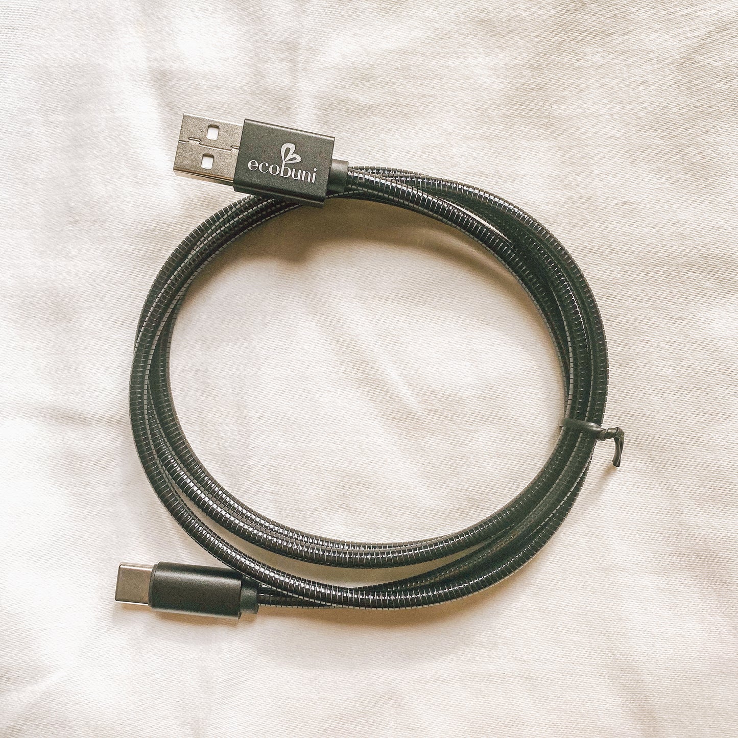 Bunnyproof USB Cables - "Spicy Hay"